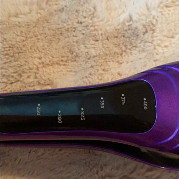 Bed Head
A Wave We Go Adjustable Deep Waver - Picture 4 of 4